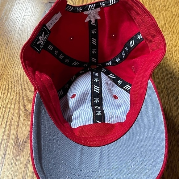 adidas Men’s Originals Relaxed Strapback Cap, Scarlet Red/White - Picture 3 of 3